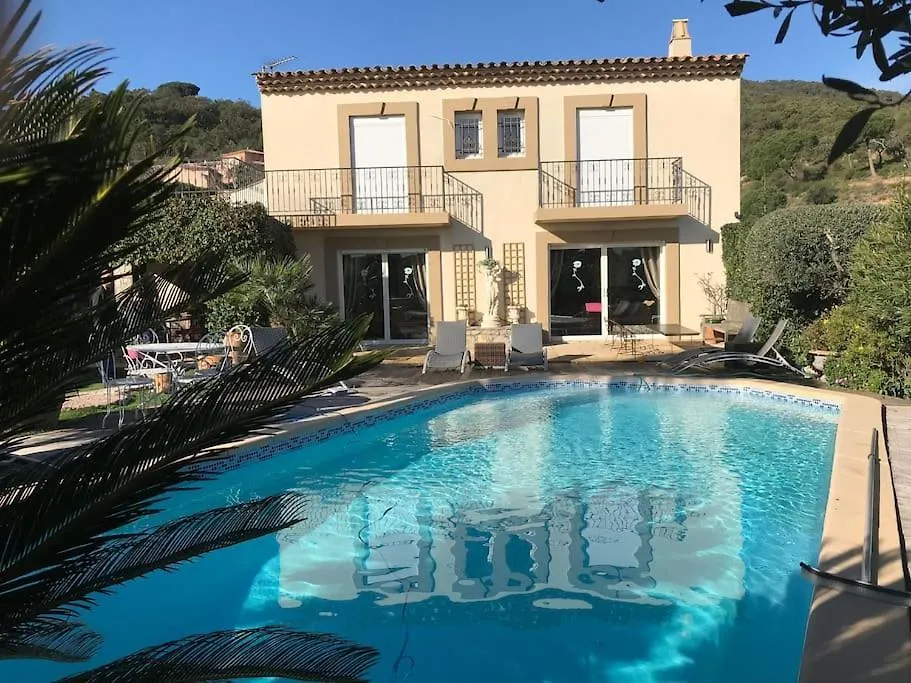 Holiday home Tres Belle Maison Piscine Chauffe 210M2 Climatise Sainte-Maxime