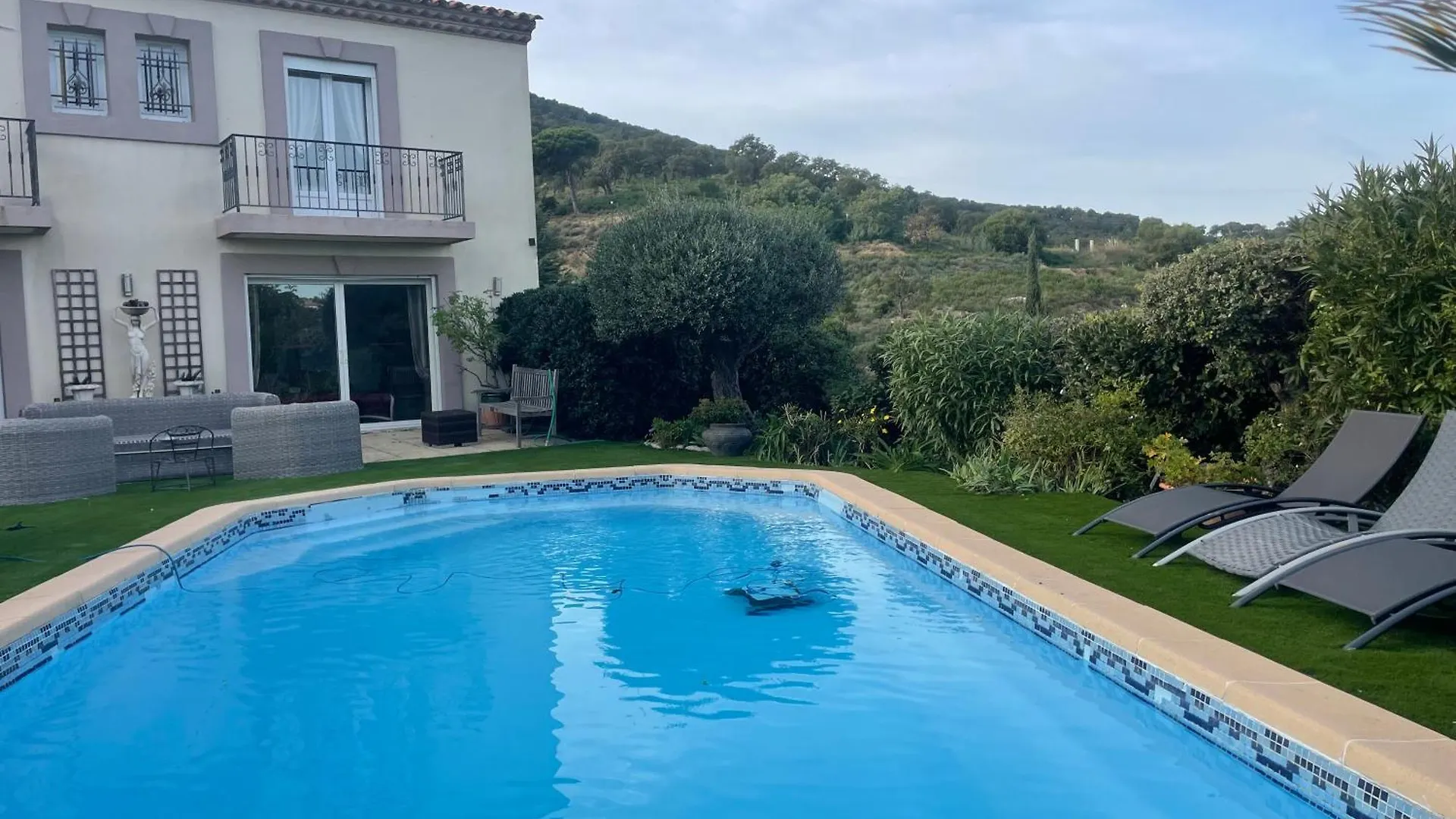 Tres Belle Maison Piscine Chauffe 210M2 Climatise Sainte-Maxime 0*,